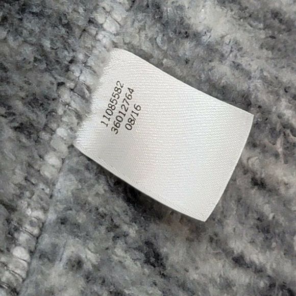 Victorias Secret Pink XS/S Plush Fleece Reversible Fair Isle‎ Hooded Robe - Picture 8 of 8